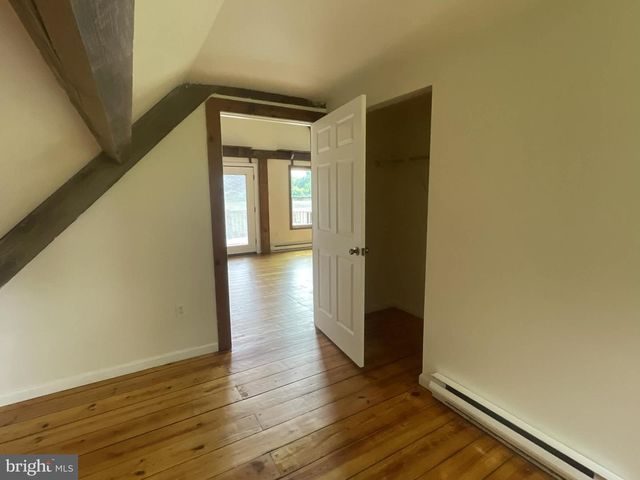 25 KELLER RD, Cochranville, PA 19330