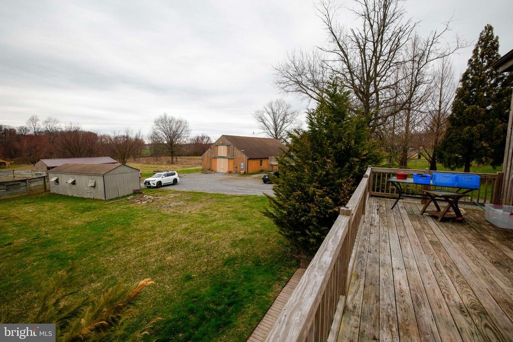 Image 18 of property listing at 25 KELLER RD, Cochranville, PA 19330