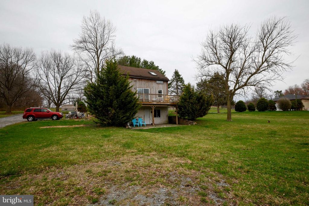 Image 22 of property listing at 25 KELLER RD, Cochranville, PA 19330