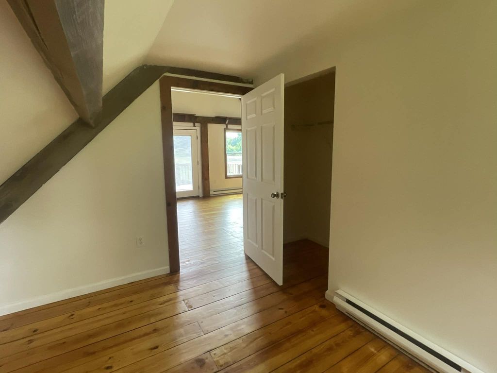 Image 31 of property listing at 25 KELLER RD, Cochranville, PA 19330