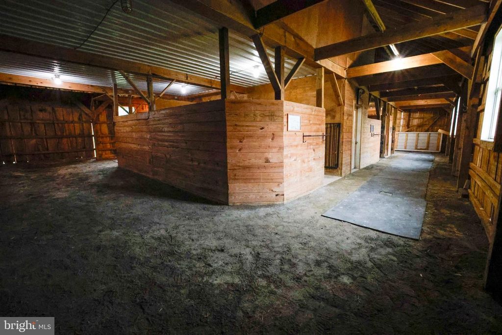 Image 46 of property listing at 25 KELLER RD, Cochranville, PA 19330