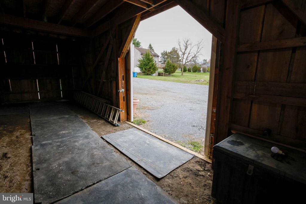 Image 51 of property listing at 25 KELLER RD, Cochranville, PA 19330