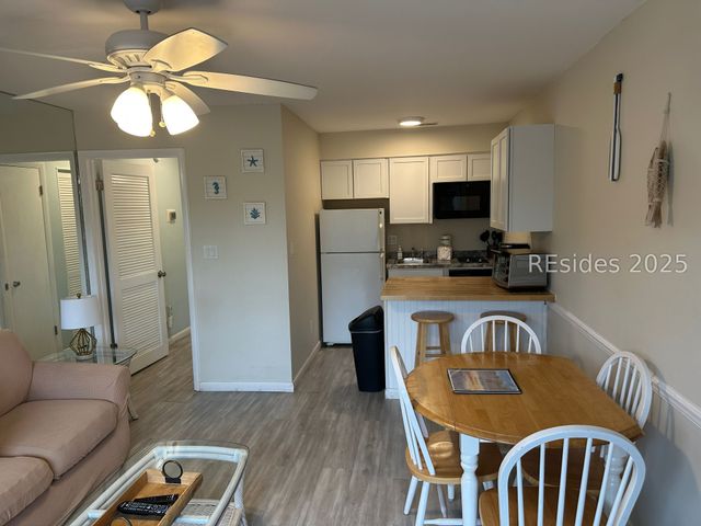 4 N Forest Beach Dr Apt 306, Hilton Head Island, SC 29928