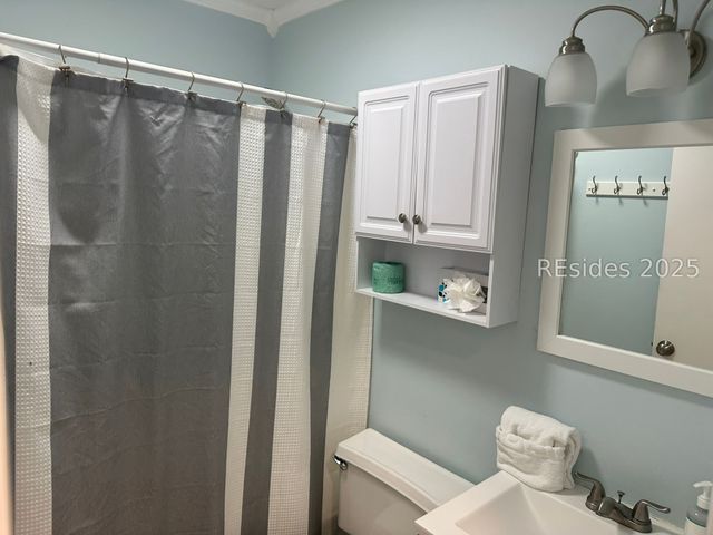 4 N Forest Beach Dr Apt 306, Hilton Head Island, SC 29928