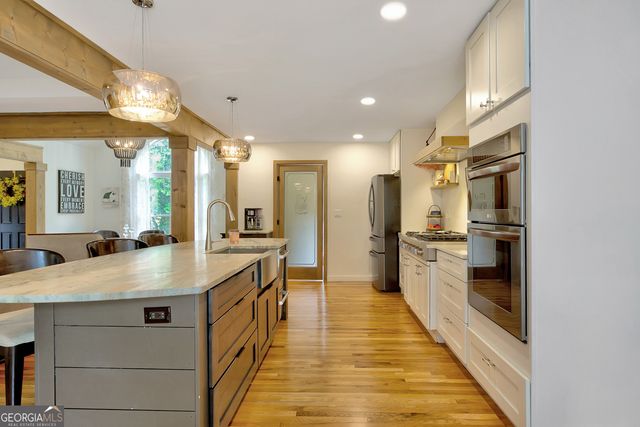 37 Inland Circle, Newnan, GA 30263