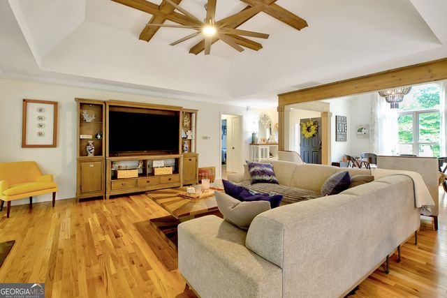 37 Inland Circle, Newnan, GA 30263
