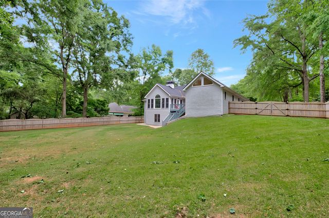 37 Inland Circle, Newnan, GA 30263