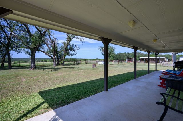 2517 County Road 4240, Clifton, TX 76634