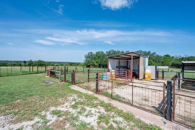 2517 County Road 4240, Clifton, TX 76634