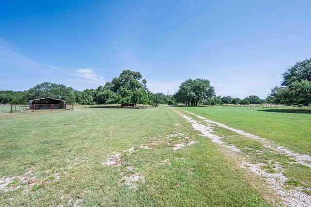 2517 County Road 4240, Clifton, TX 76634