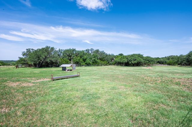 2517 County Road 4240, Clifton, TX 76634