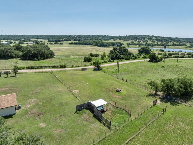 2517 County Road 4240, Clifton, TX 76634