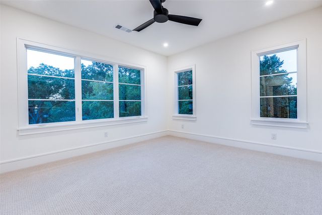 3935 Hawick Lane, Dallas, TX 75220