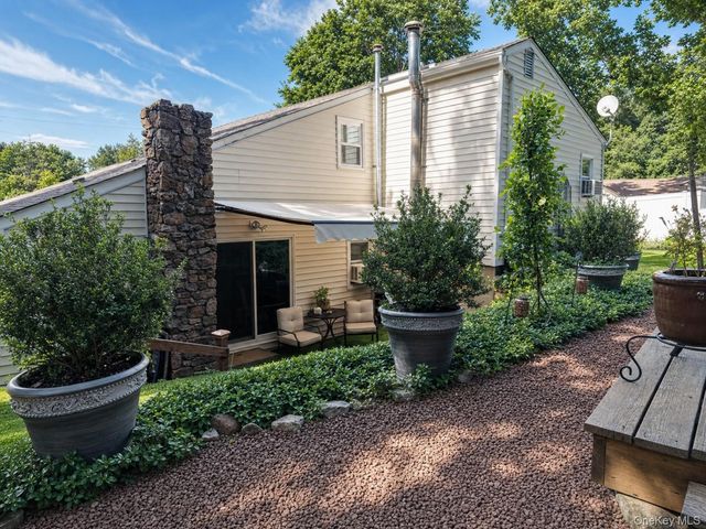 255 Mine Road, Monroe, NY 10950