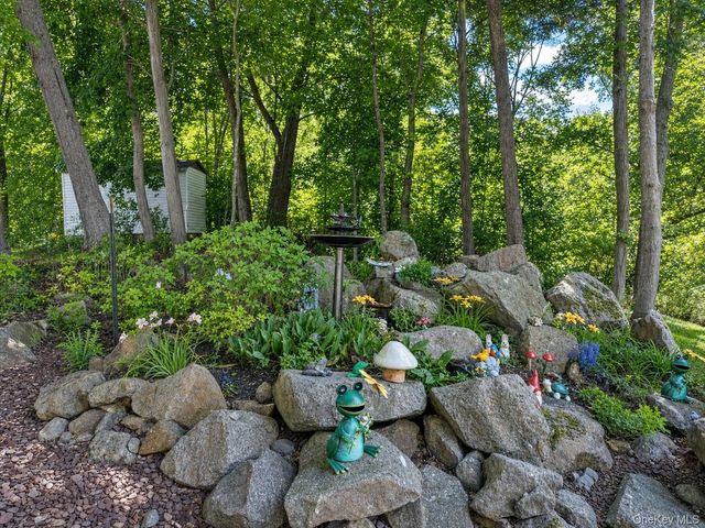 255 Mine Road, Monroe, NY 10950