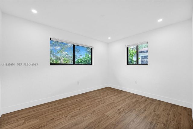 14120 Madison St, Miami, FL 33176