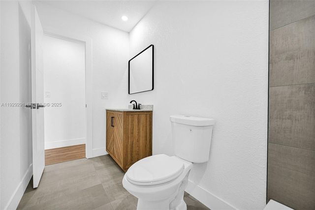 14120 Madison St, Miami, FL 33176