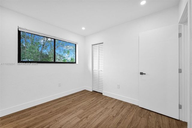 14120 Madison St, Miami, FL 33176