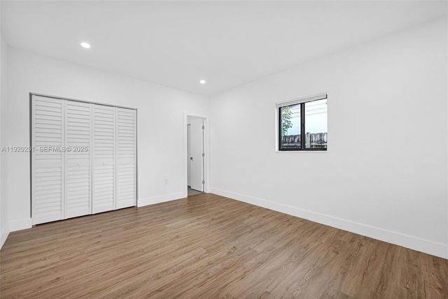 14120 Madison St, Miami, FL 33176