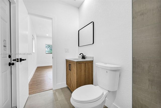 14120 Madison St, Miami, FL 33176