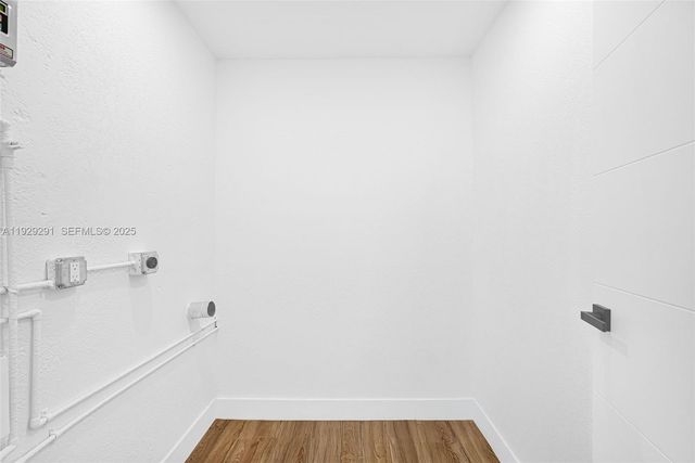 14120 Madison St, Miami, FL 33176