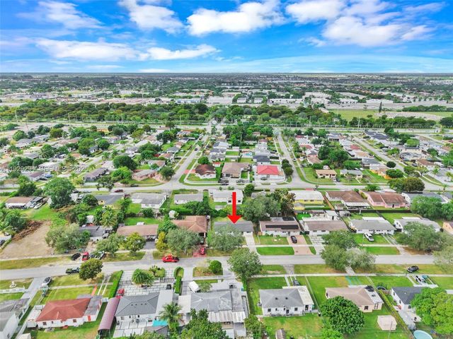 14120 Madison St, Miami, FL 33176