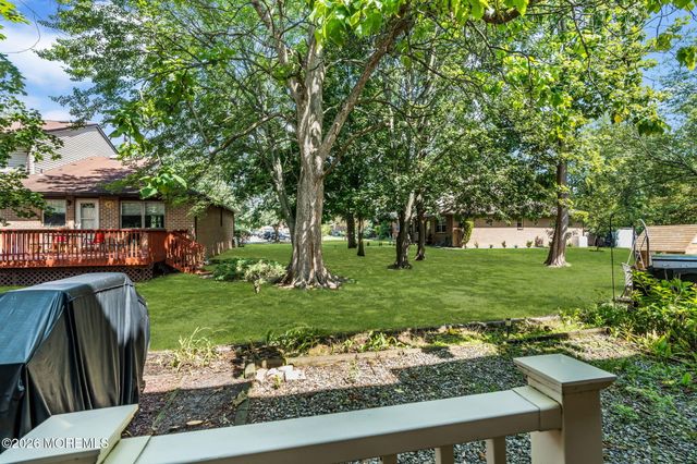 706 Christopher Court, Brick, NJ 08724
