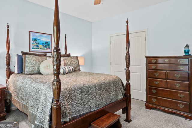206 Cainbridge Park Drive, Newnan, GA 30263