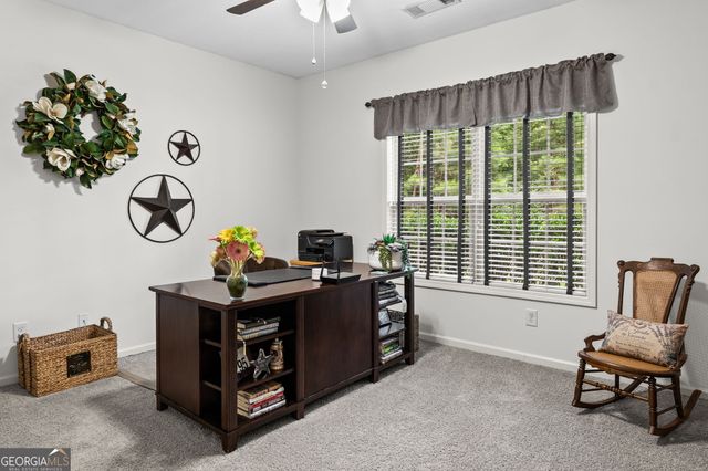 206 Cainbridge Park Drive, Newnan, GA 30263