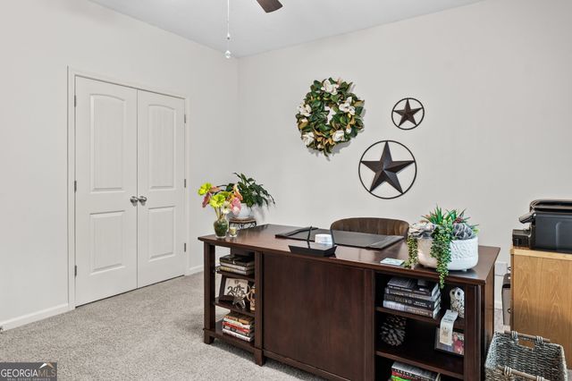 206 Cainbridge Park Drive, Newnan, GA 30263