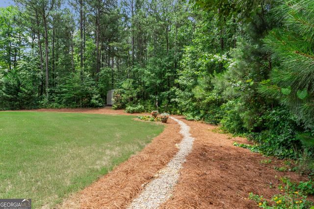 206 Cainbridge Park Drive, Newnan, GA 30263