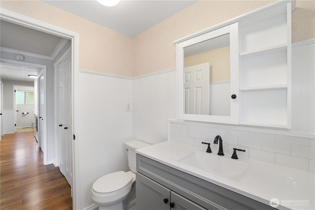 206 SW 303rd Street, Federal Way, WA 98023