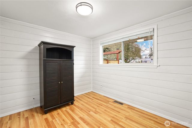 206 SW 303rd Street, Federal Way, WA 98023