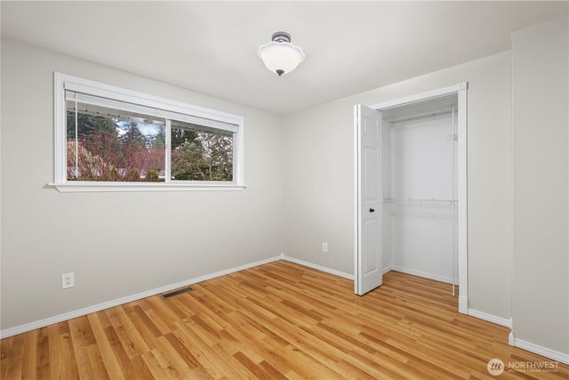 206 SW 303rd Street, Federal Way, WA 98023