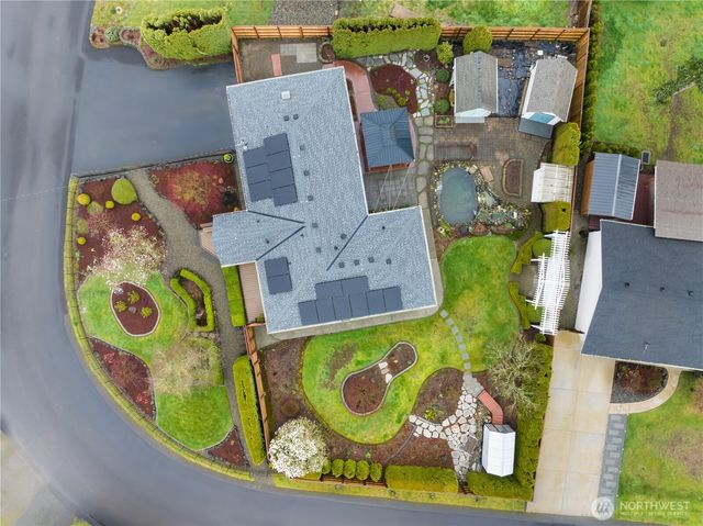 206 SW 303rd Street, Federal Way, WA 98023