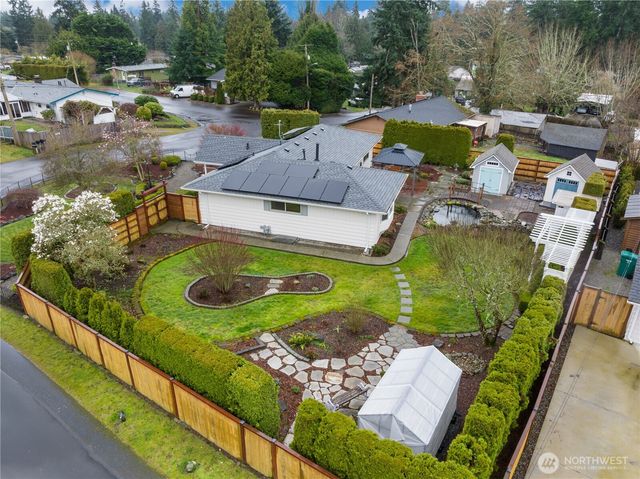 206 SW 303rd Street, Federal Way, WA 98023