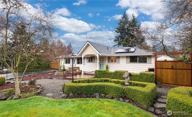 206 SW 303rd Street, Federal Way, WA 98023