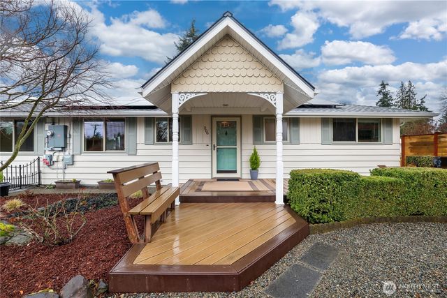 206 SW 303rd Street, Federal Way, WA 98023