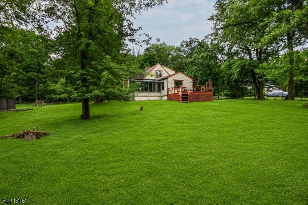 821 Miller Ln, Bridgewater Twp., NJ 08836 — photo 2