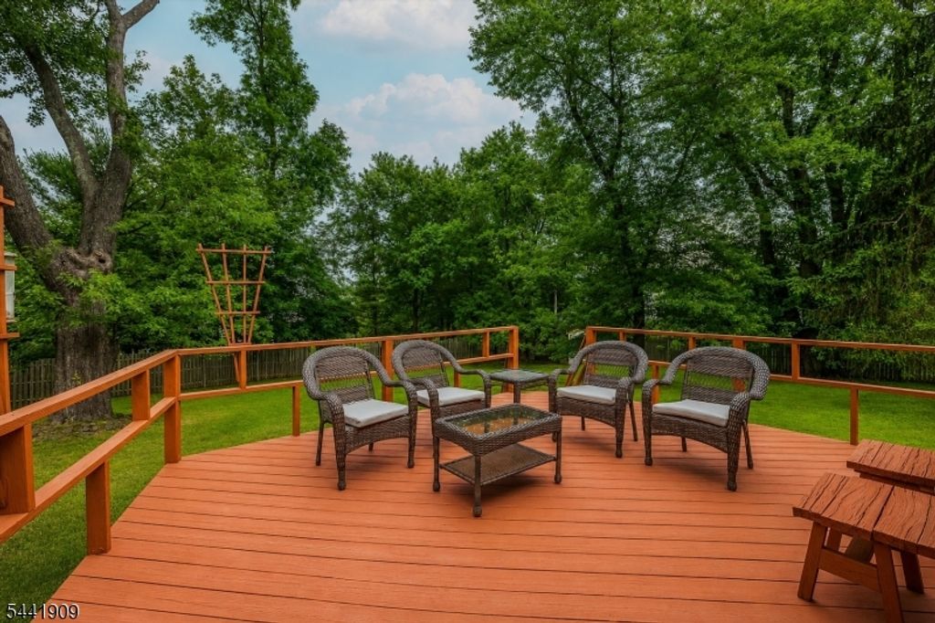 821 Miller Ln, Bridgewater Twp., NJ 08836 — photo 4