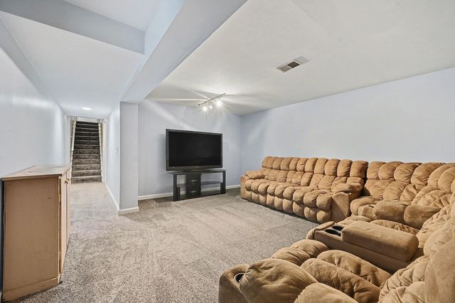 6826 Welbury Street, Portage City, MI 49024