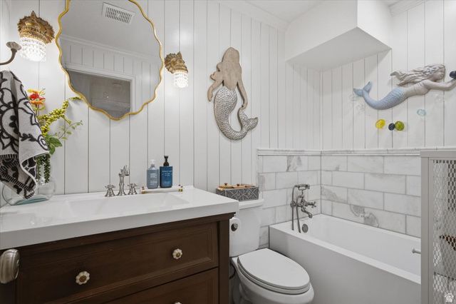 128 W PHEASANTBROOK CIR, Centerville, UT 84014