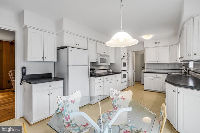15101 CARROLTON RD, Rockville, MD 20853