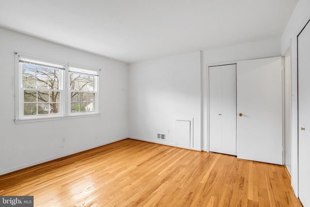 15101 CARROLTON RD, Rockville, MD 20853