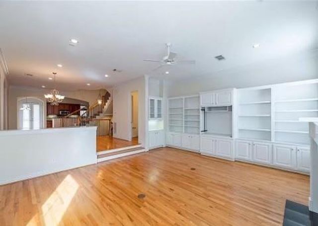 9906 Orchard Court, Houston, TX 77054