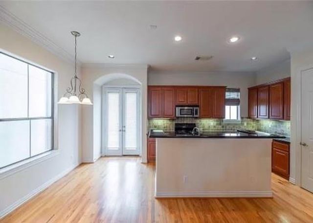 9906 Orchard Court, Houston, TX 77054