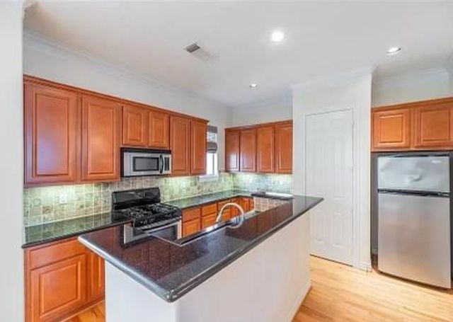 9906 Orchard Court, Houston, TX 77054