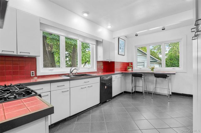 197 Coligni Avenue, New Rochelle, NY 10801