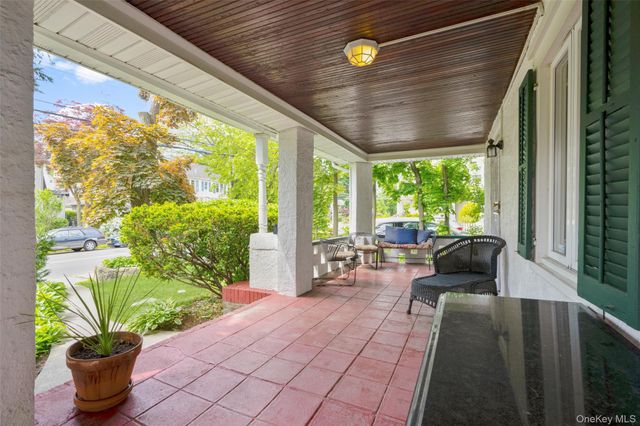 197 Coligni Avenue, New Rochelle, NY 10801