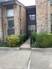 2204 W Park Boulevard 2202, Plano, TX 75075